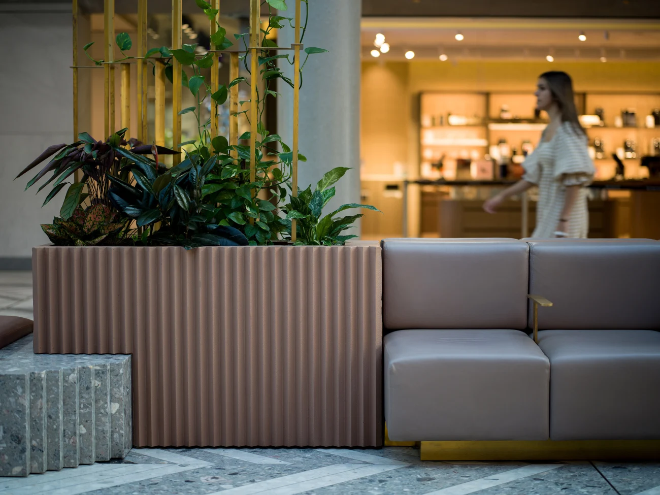 CANBERRA CENTRE MALL SEATING image